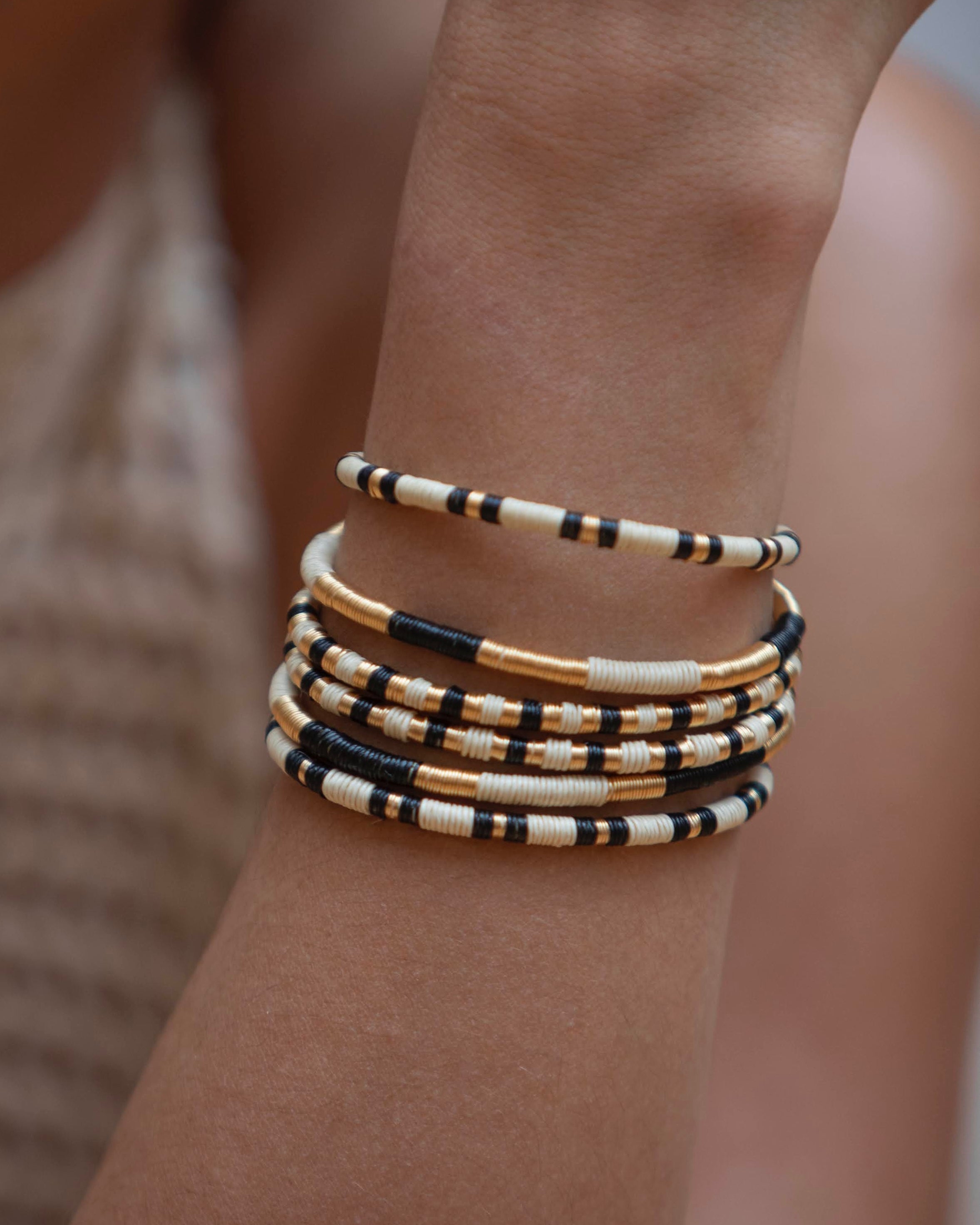 Clarte Bangle (one piece)