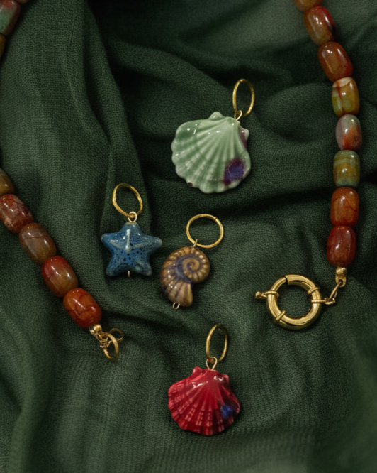 Tambo Necklace + 2 Removible Charms