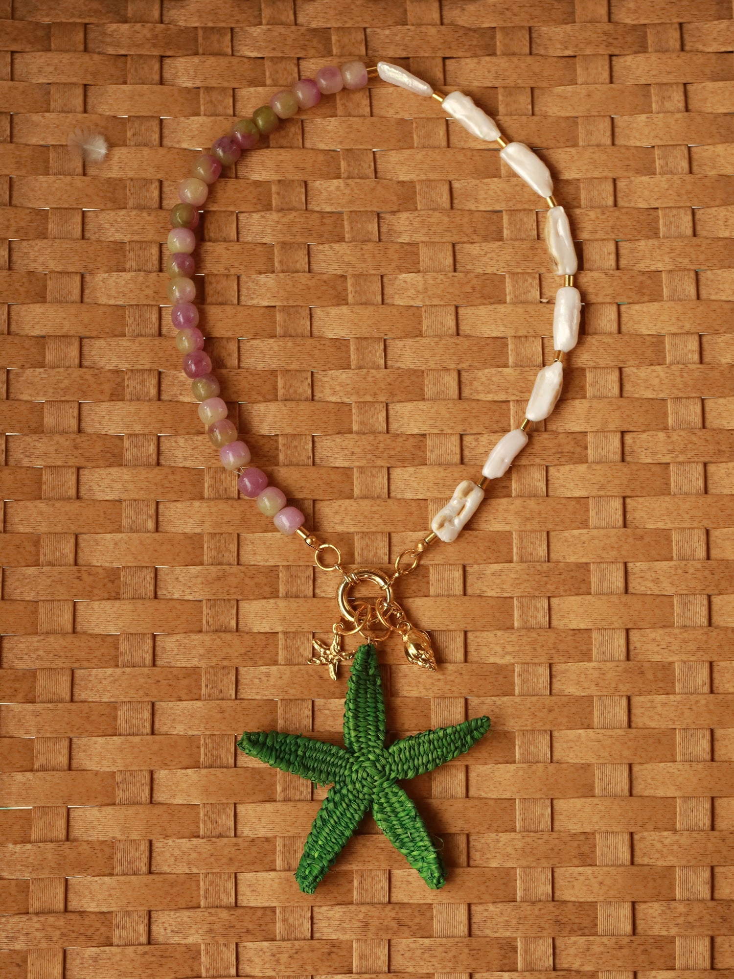 Senda Necklace + 3 Removable Charms