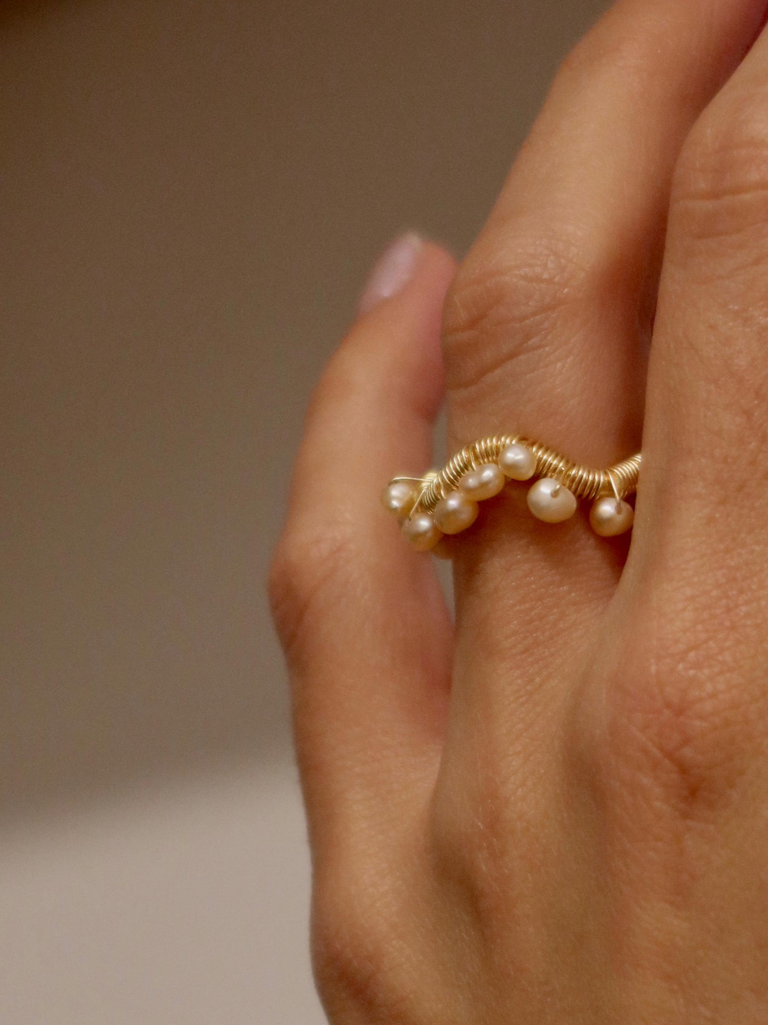 Alba Pearl Ring
