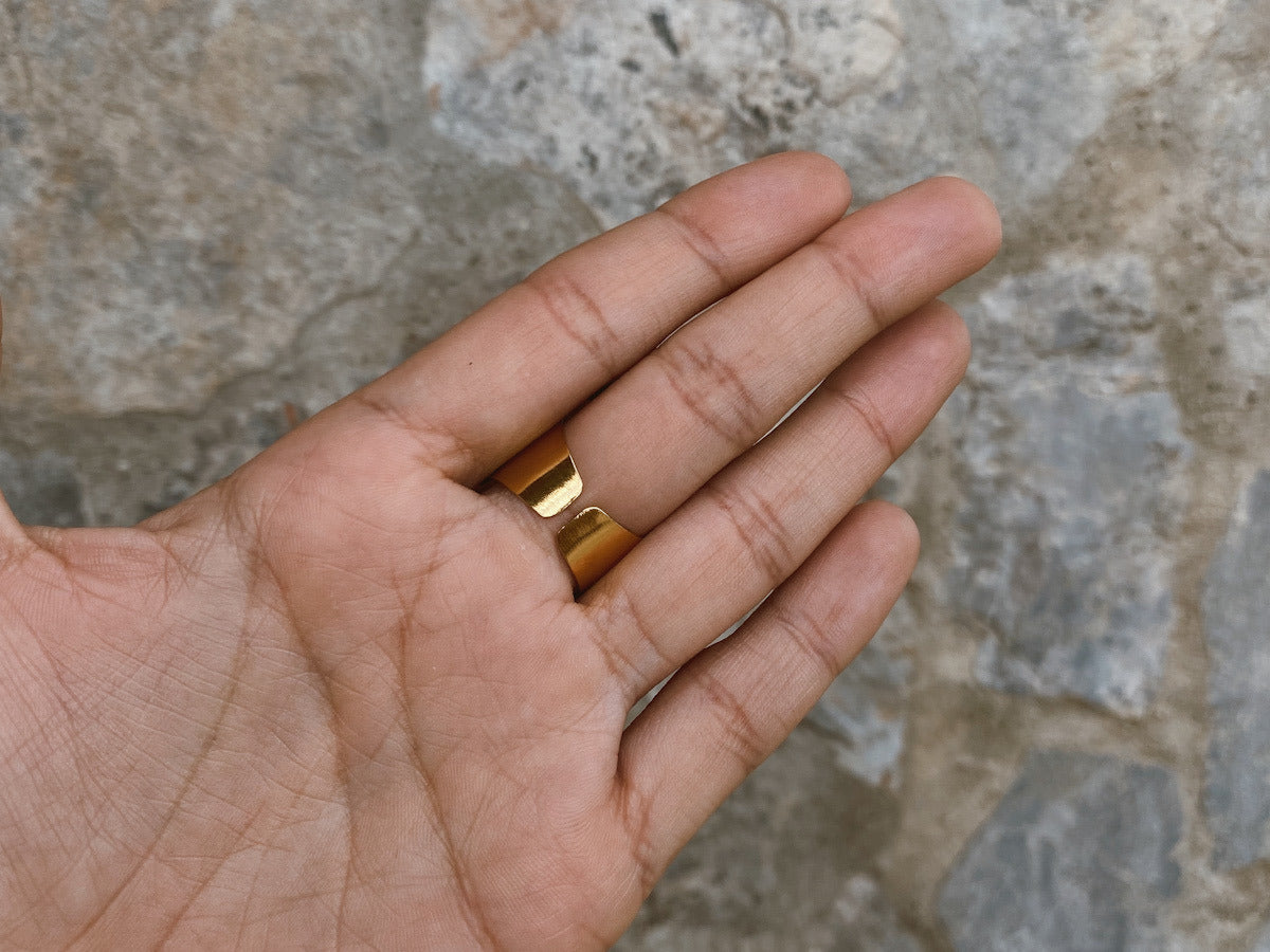 Anillo Lira