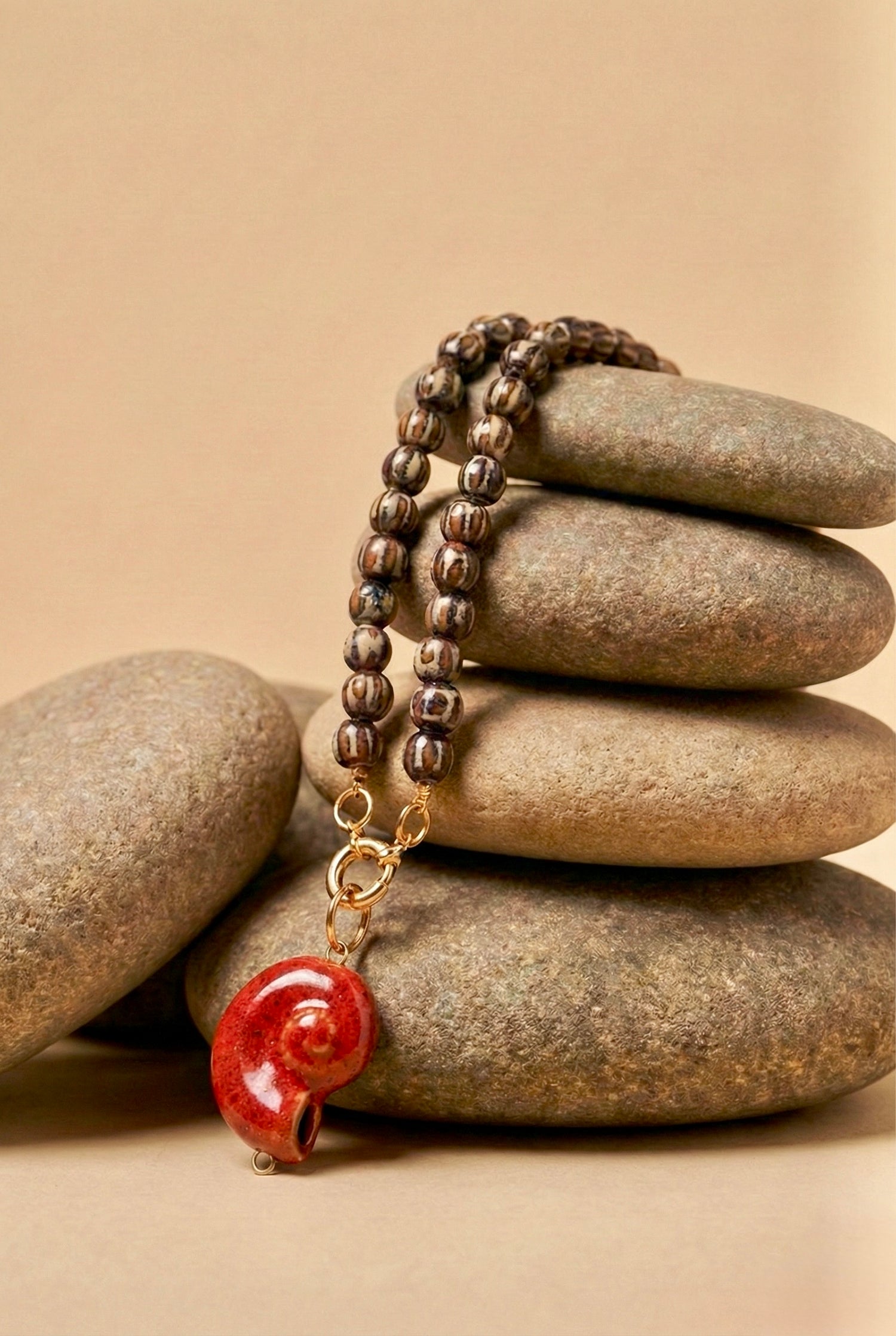 Colla Coralina + 2 Charms Removibles